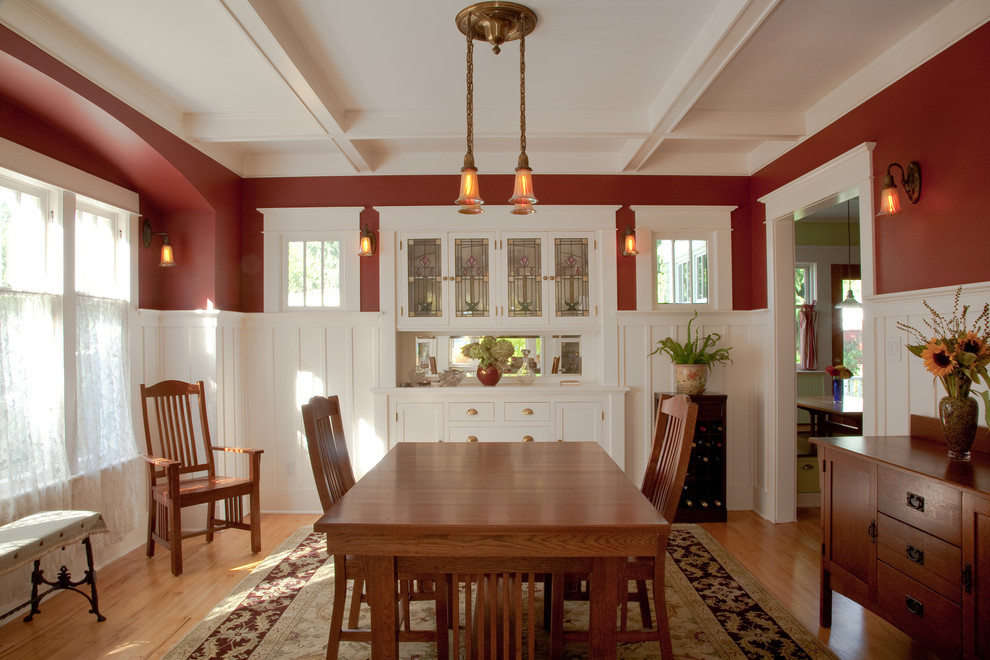 Bufftech for Craftsman Dining Room with Period Lighting