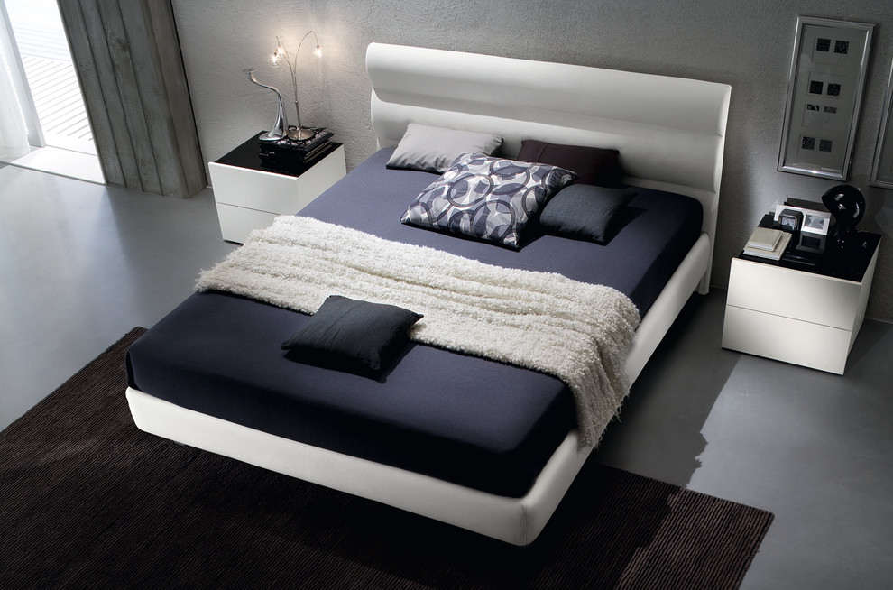 How to Dispose of Mattress for Modern Bedroom with Bedside Tables