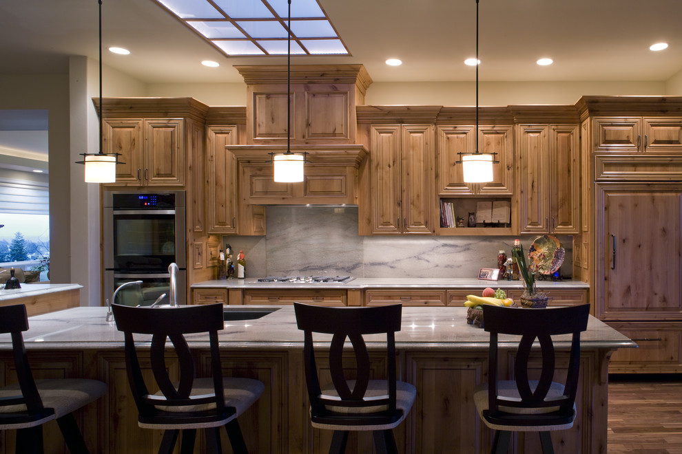 Knotty Alder Cabinets for Traditional Kitchen with Pendant Lighting