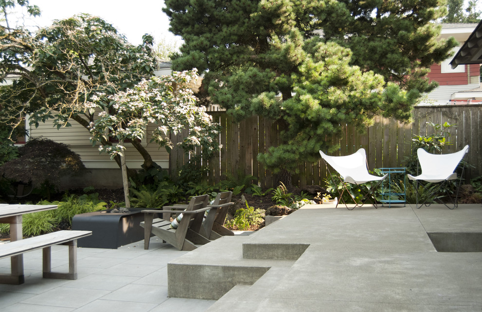 Portland Sand and Gravel for Contemporary Patio with Steps