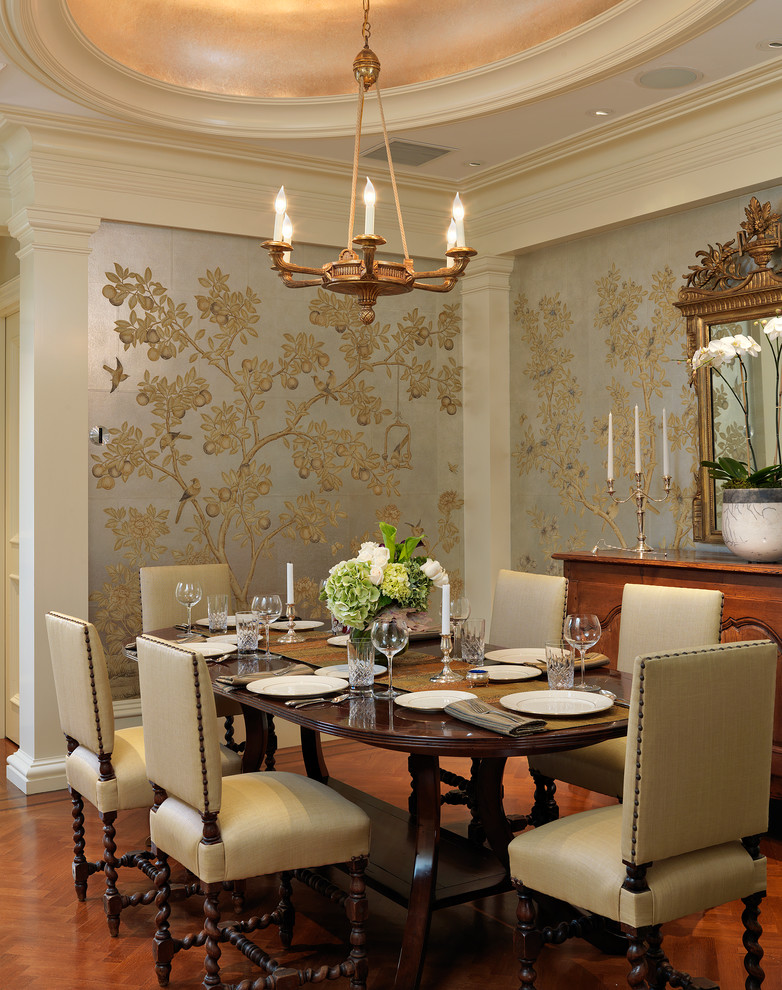 Removing Wallpaper Border for Traditional Dining Room with Silver Patterned Wallpaper