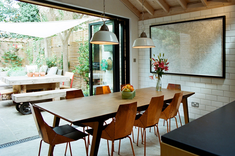 Rolly Chair for Contemporary Dining Room with Dining Pendants