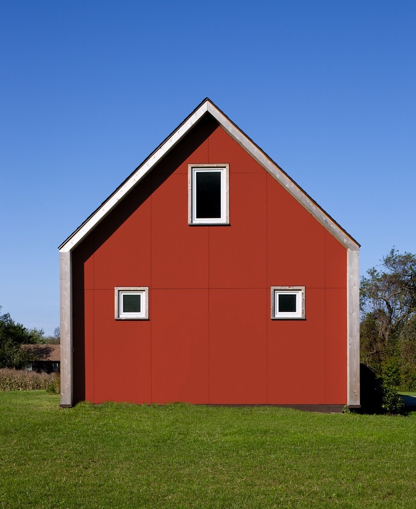 Zerox for Farmhouse Exterior with Lawn