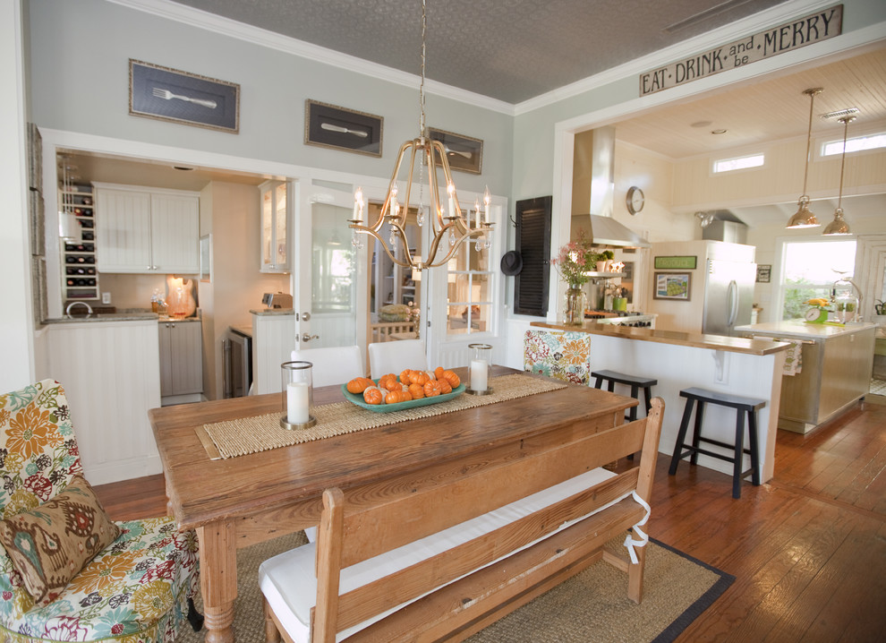 Benches with Backs Kitchen Farmhouse with Area Rug Ceiling Treatment