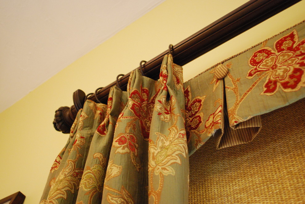 Box Pleat Valance Family Room Traditional with None 