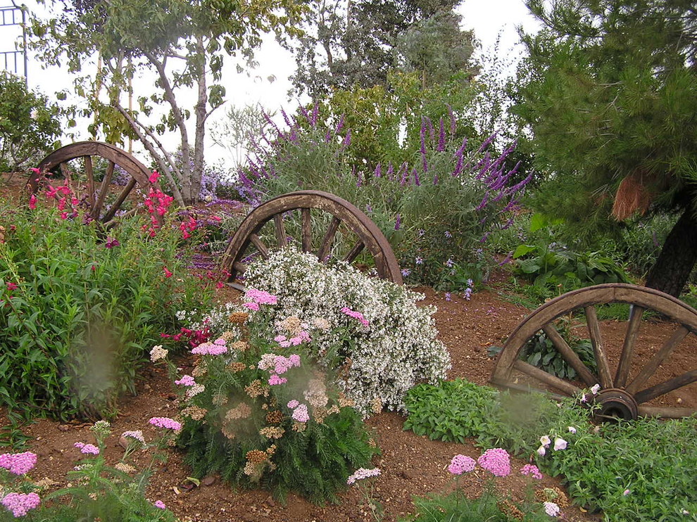Color Wheel Interior Design Landscape Rustic with Garden Art Hillside Rustic