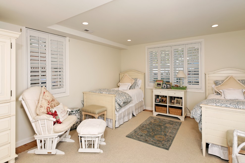 Console Table Ideas Bedroom Traditional with Ceiling Lighting Decorative Pillows