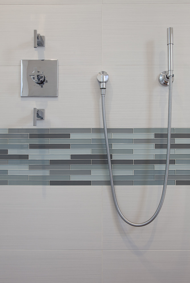 Contemporary Bathroom Faucets Bathroom Contemporary with 16 12x6 Tile Ann
