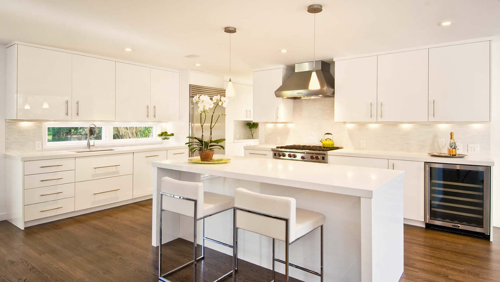 Contemporary Kitchen Backsplash Kitchen Contemporary with Beverage Cooler Chrome Flush