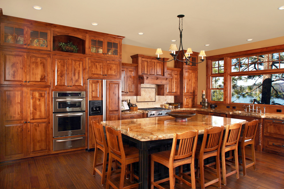 Copper Canyon Granite Kitchen Rustic with Alder Basket Weave Beaded1