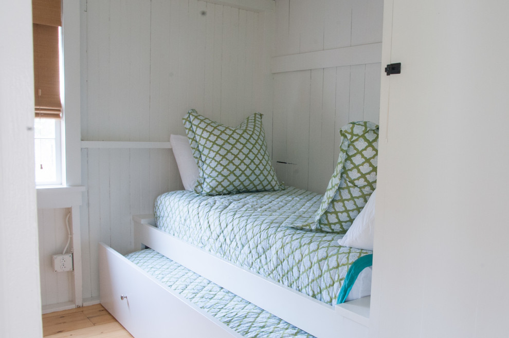Daybed with Trundle Bedroom Beach with Bamboo Roman Shades Beach