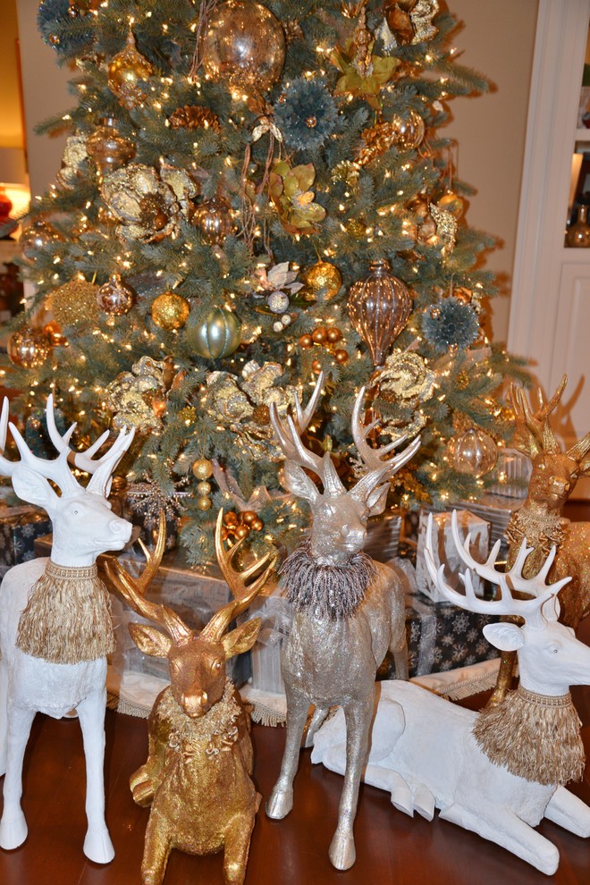 Designer Christmas Trees Spaces Transitional with Candles Creating Height On1