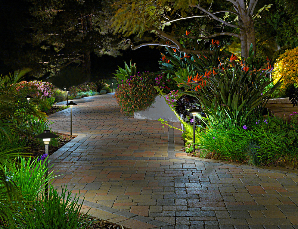 Driveway Entry Gates Landscape Mediterranean with Brown Paving Stones Forest
