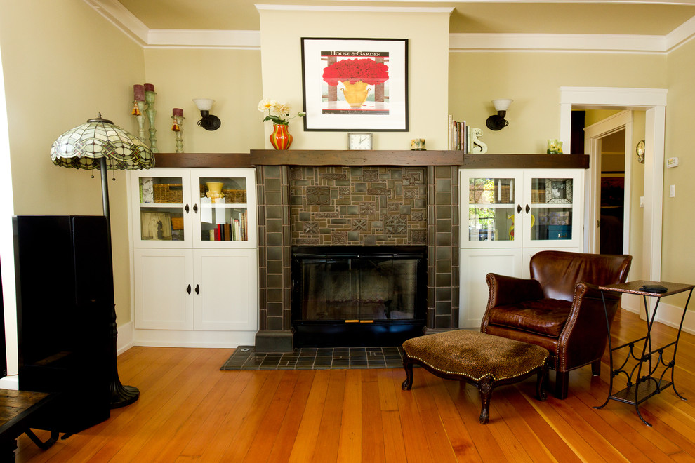 Fireplace Tiles Ideas Living Room Traditional with Beige Wall Brown Leather