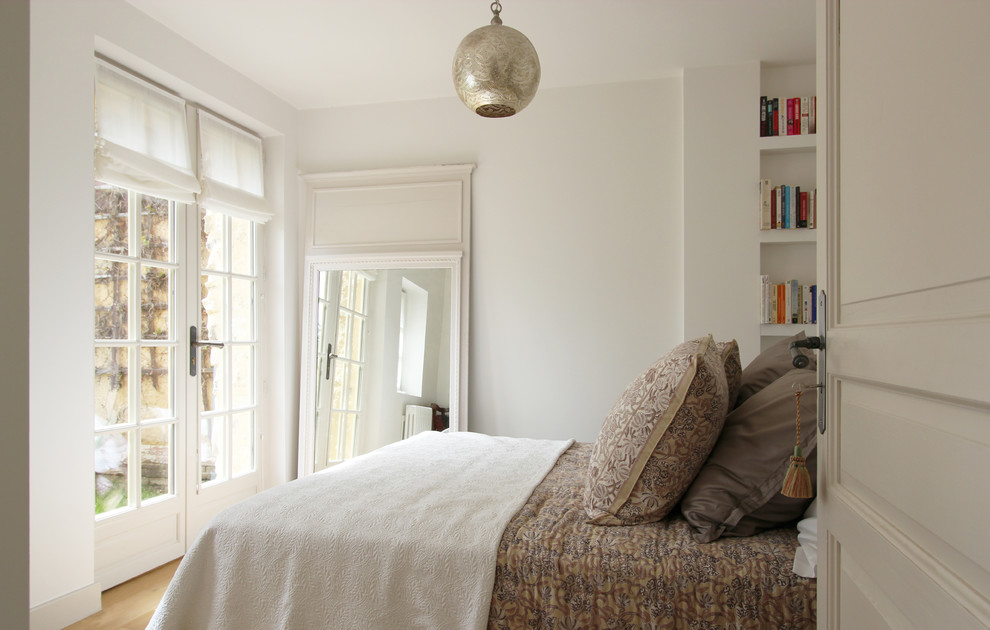 French Door Window Treatments Bedroom Farmhouse with Campagne Chambre Contemporain Couleur