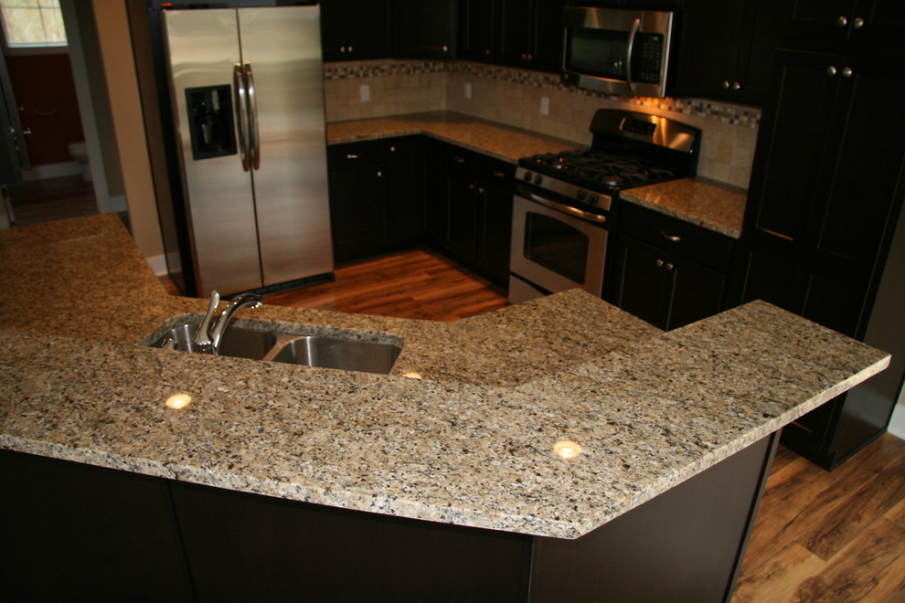 Granite New Venetian Gold Kitchen Traditional with None 1