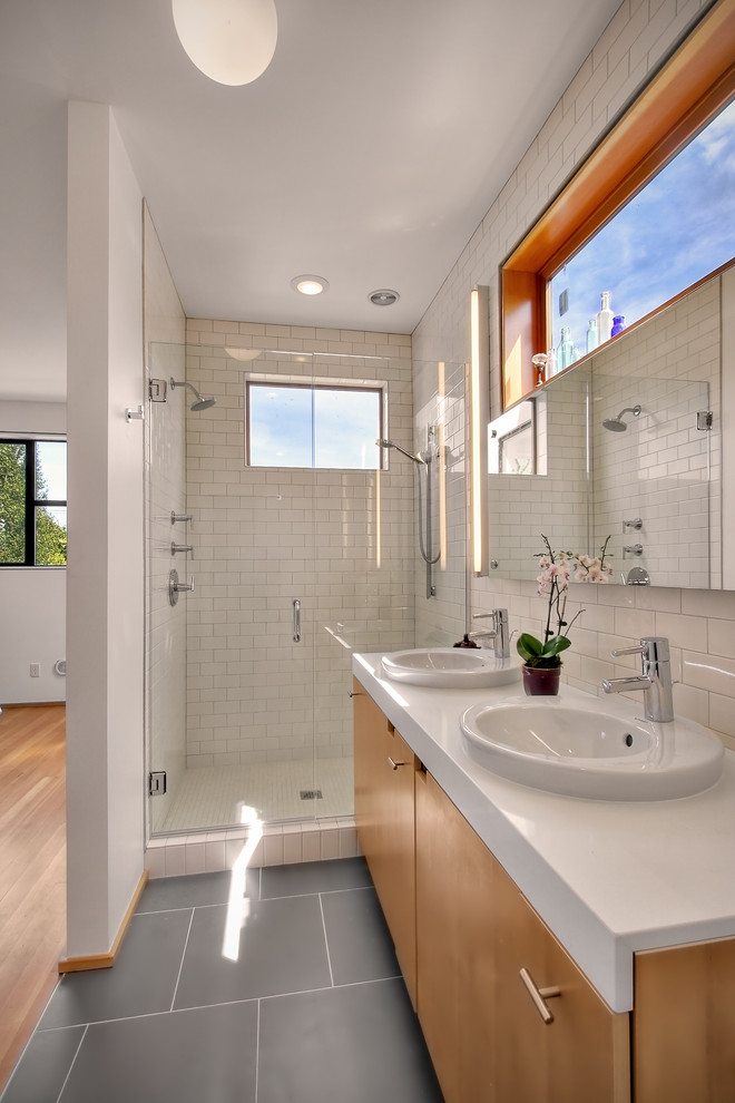 Handheld Shower Head Bathroom Modern with Bathroom Mirror Beige Subway