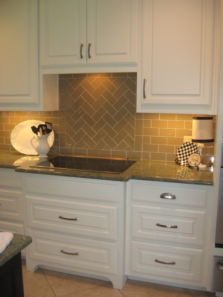Herringbone Glass Tile Kitchen Traditional with Black Costa Esmerelda Glass