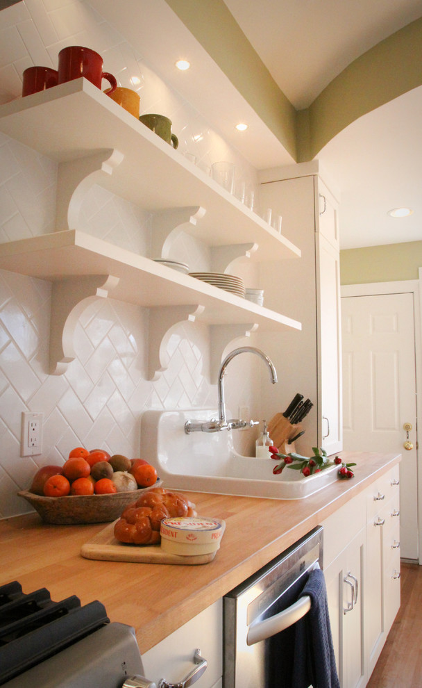 Herringbone Tile Backsplash Kitchen Traditional with Bar Faucet Cabinet Pulls2