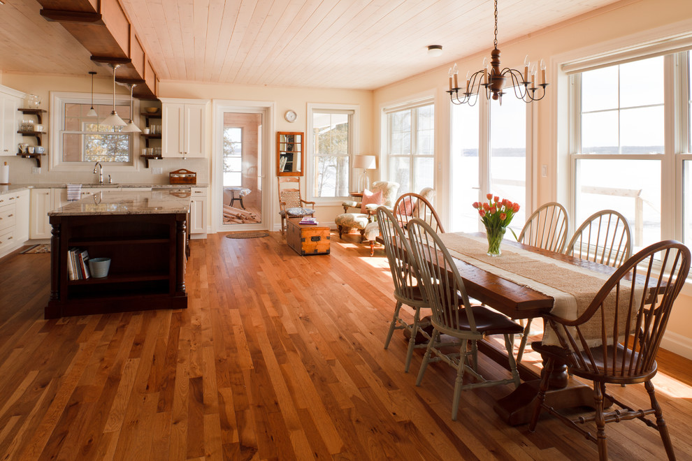 Hickory Hardwood Flooring Dining Room Traditional with Distressed Dog Finish Hardwood