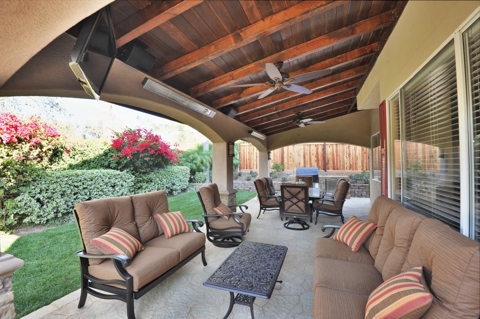 High End Futon Spaces with None 