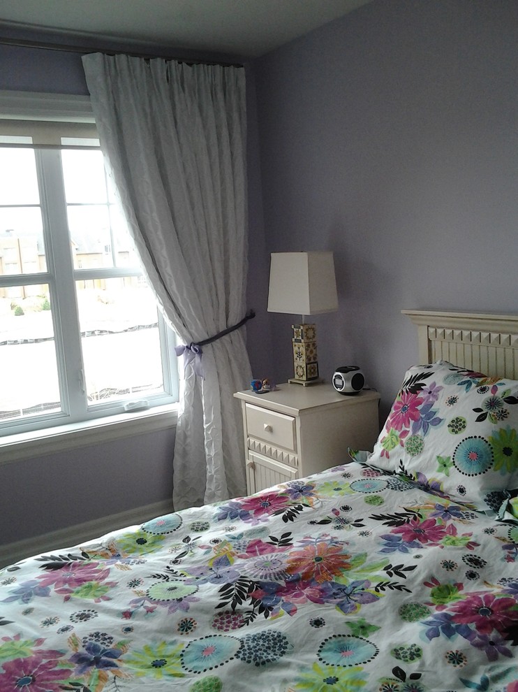 House Decorating Styles Bedroom Transitional with Bright Patterns Flowery Duvet1