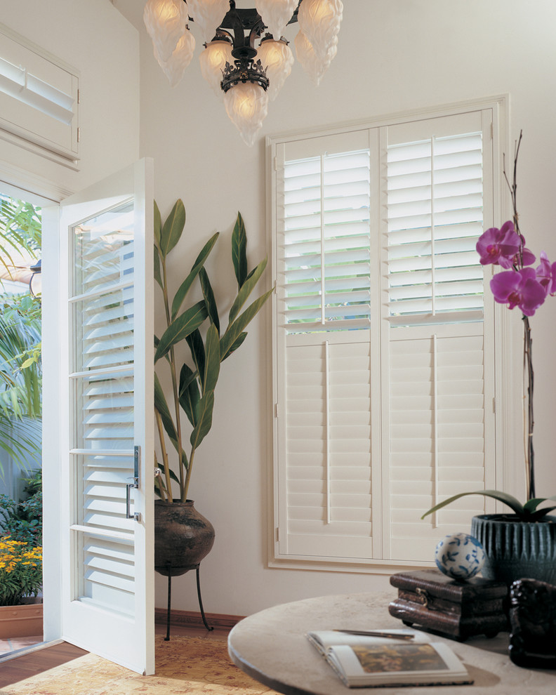 Hunter Douglas Plantation Shutters Living Room Traditional with Heritance Hardwood Shutters Hunter1