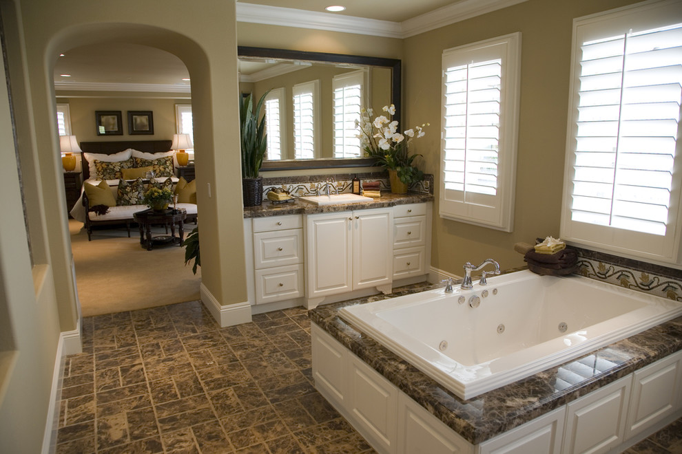 Hunter Douglas Silhouette Bathroom Traditional with Arched Doorway Decorative Backsplash