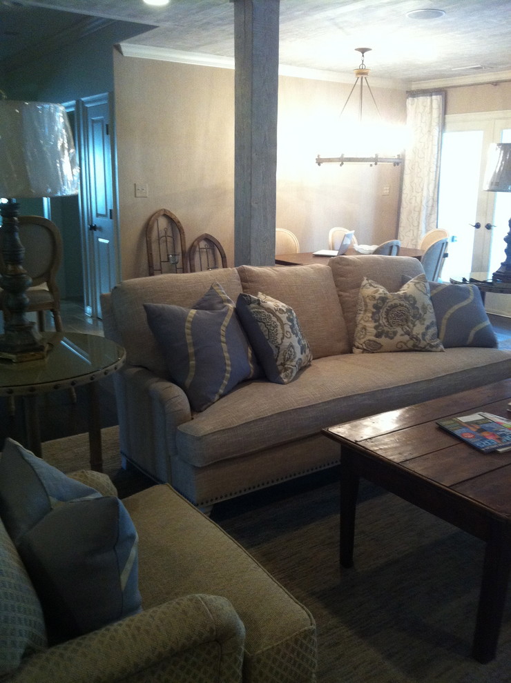 Interior Design Memphis Family Room Traditional with Antiques Bench Sofa Cushion