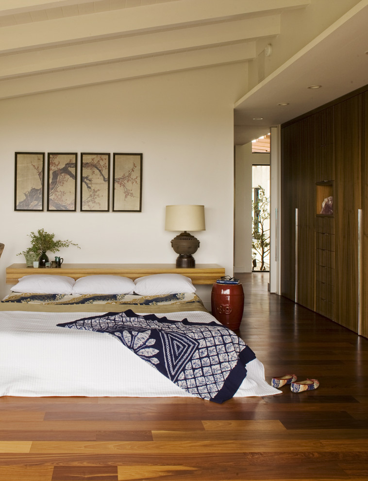 Japanese Platform Bed Bedroom Midcentury with Built in Storage Closet