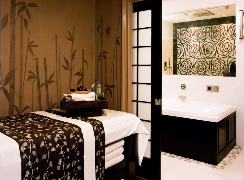 Japanese Sliding Doors Bathroom Traditional with Artwork Bathtub Dark Tone