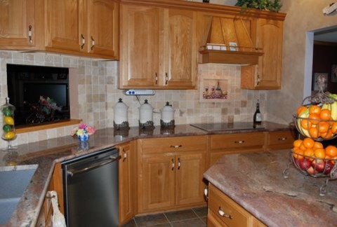 Juparana Bordeaux Granite Kitchen Traditional with East Aurora Granite Juparana1