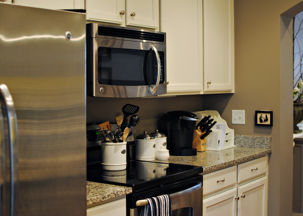 Kitchen Cabinet Paint Kitchen Traditional with None 