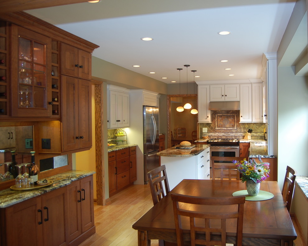 Kitchen Cabinet Stains Kitchen Traditional with Barware Ceiling Lighting Fretwork