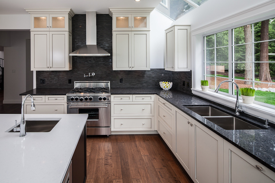 Kitchen Craft Cabinets Kitchen Traditional with Back Splash Backsplash Cabinetry1