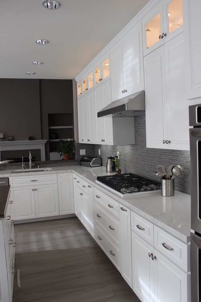 Kitchen Remodels Photos Kitchen Contemporary with 2 Tone Counter 9
