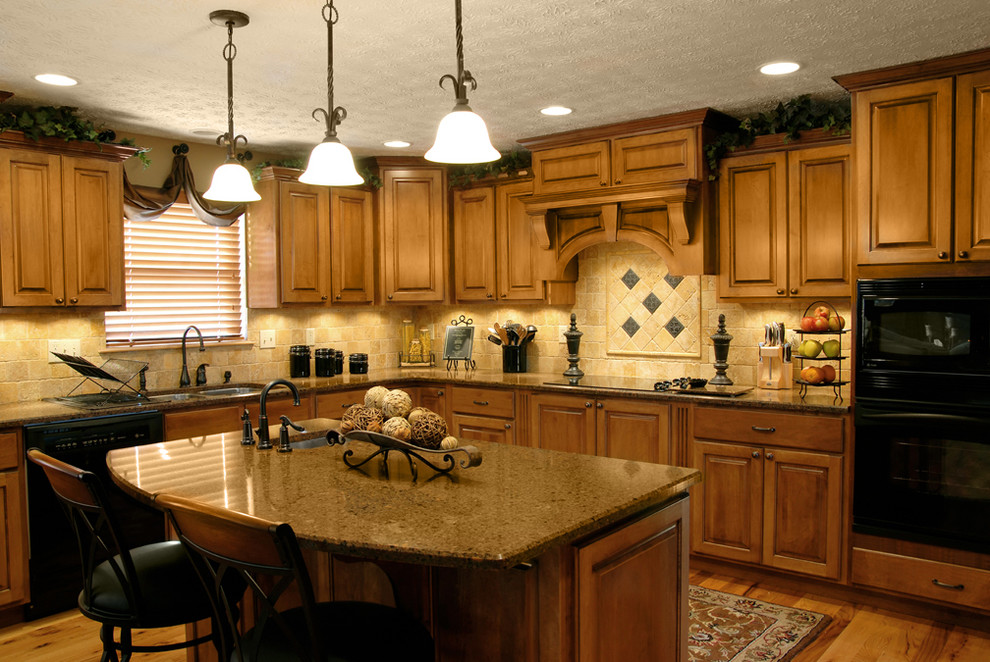 Kitchens with Maple Cabinets Kitchen Traditional with Breakfast Bar Granite Granite