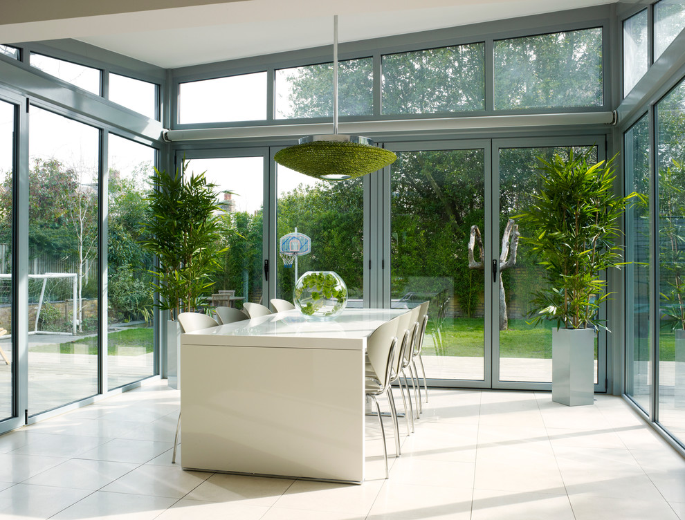 Lacquer Dining Table Dining Room Contemporary with 3m Wide Sunscreen Roller