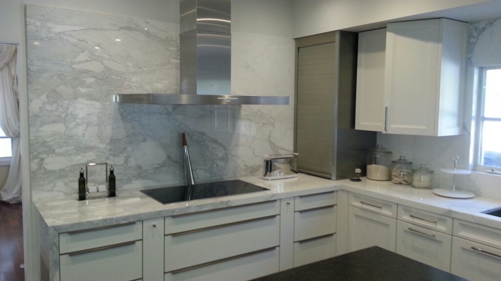 Luxury Kitchen Designs Kitchen with Stainless Steel Appliances White1