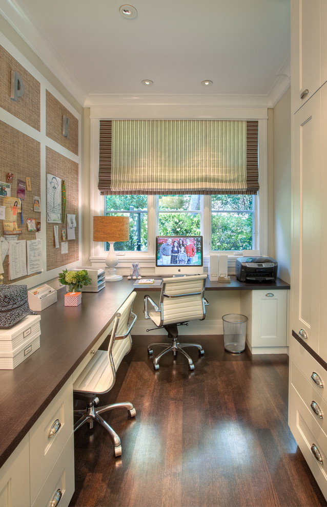 Luxury Office Chair Home Office Traditional with Built in Cabinets Built in Desk