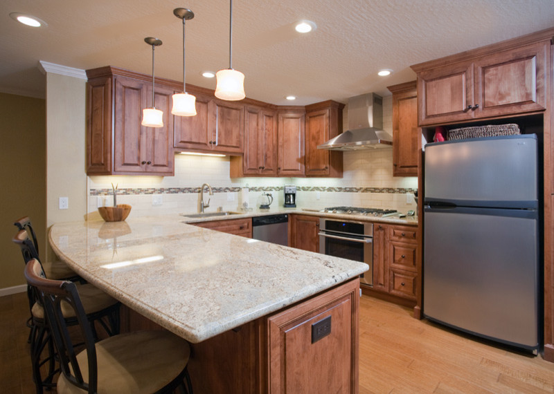 Marble Kitchen Backsplash Kitchen Traditional with None 