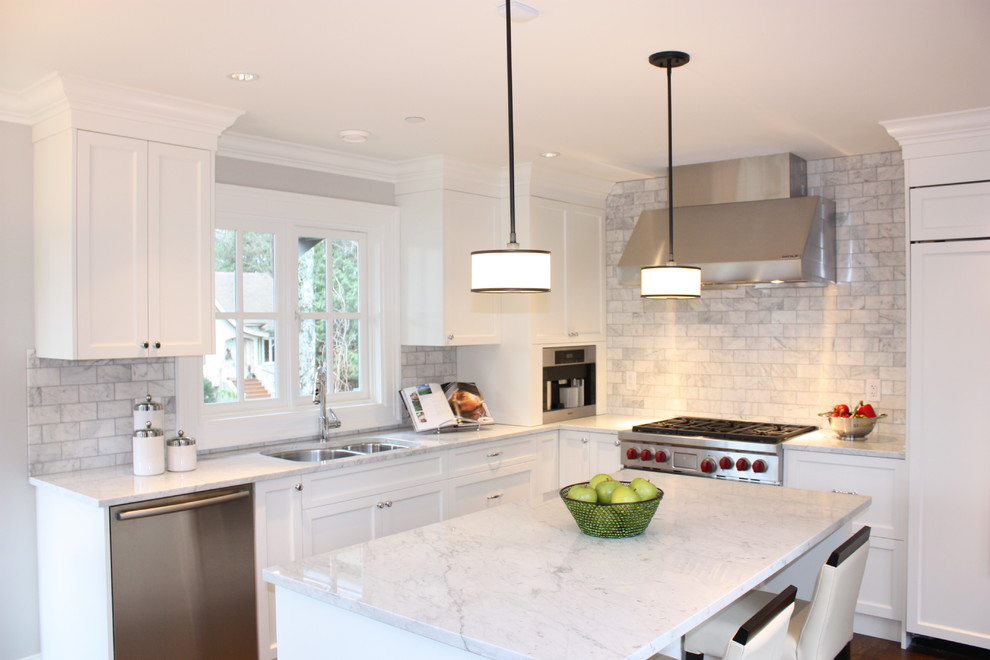 Marble Subway Tile Kitchen Traditional with Counter Stools Crown Molding