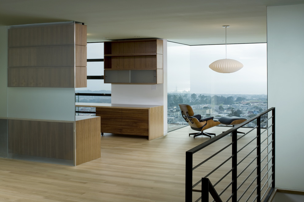 Matte Floor Finish Living Room Modern with Corner Window Floor To