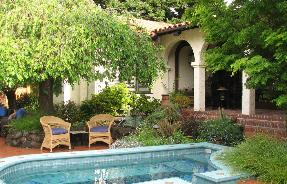 Mediterranean Furniture Style Patio Mediterranean with Arch Archway Beige Column