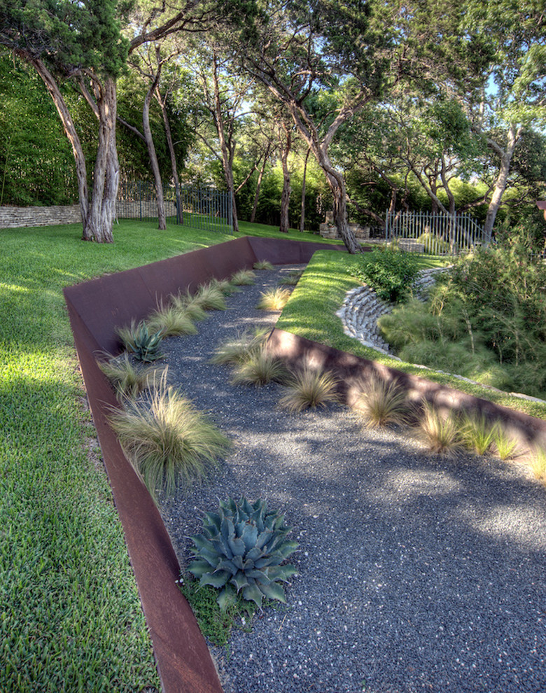 Metal Retaining Wall Landscape Industrial with Access Drainage Grass Grasses