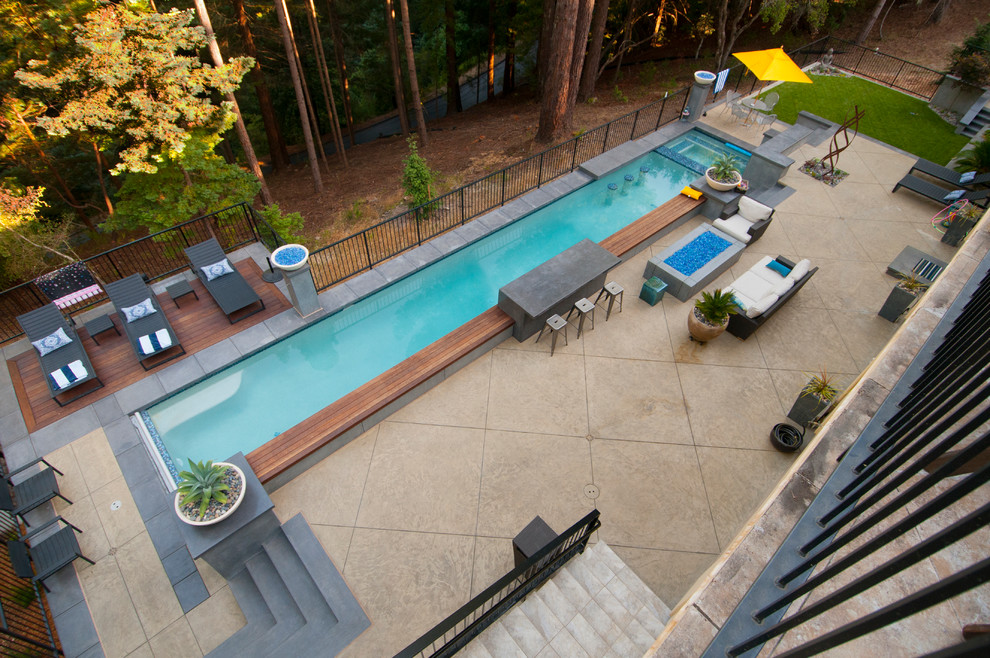 Multiple Shower Head System Pool Modern with Fire Water Swim Lane