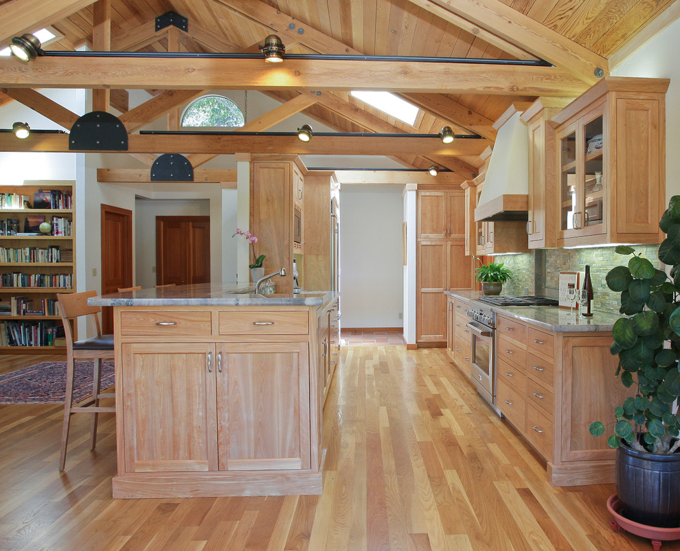 Oak Kitchen Cabinets Ideas Kitchen Traditional with Breakfast Bar Ceiling Lighting
