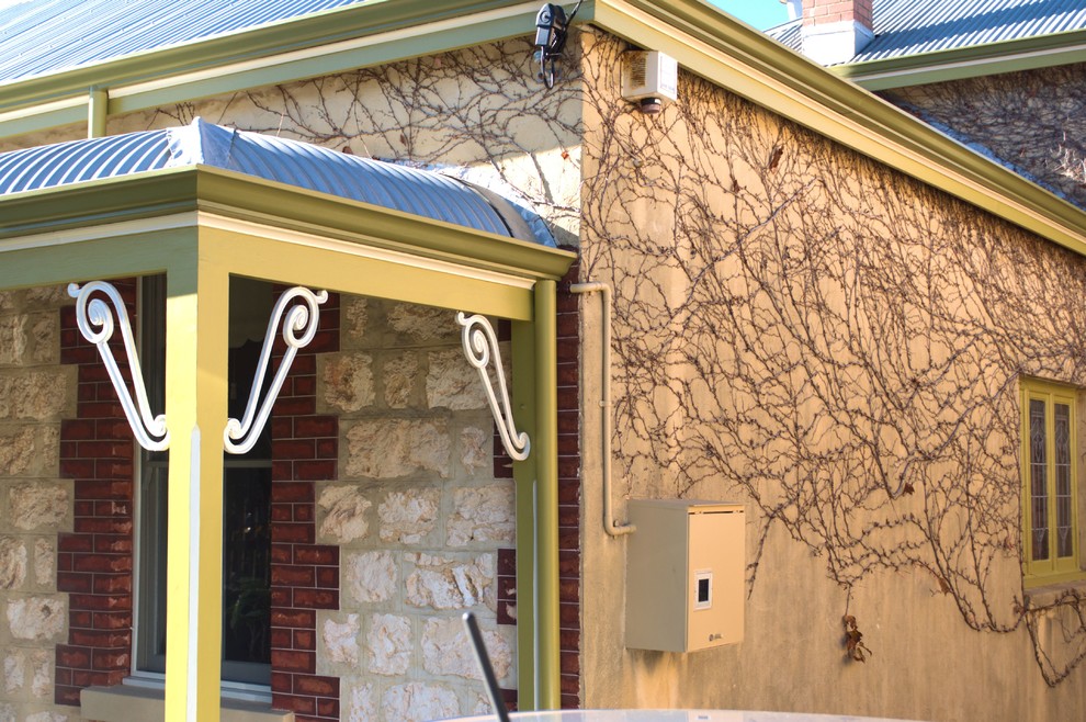 Olive Green Paint Color Spaces with 6000 6001 Ainsley 2