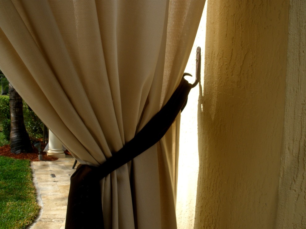 Outdoor Curtain Rods Spaces with Built in Outdoor Pizza