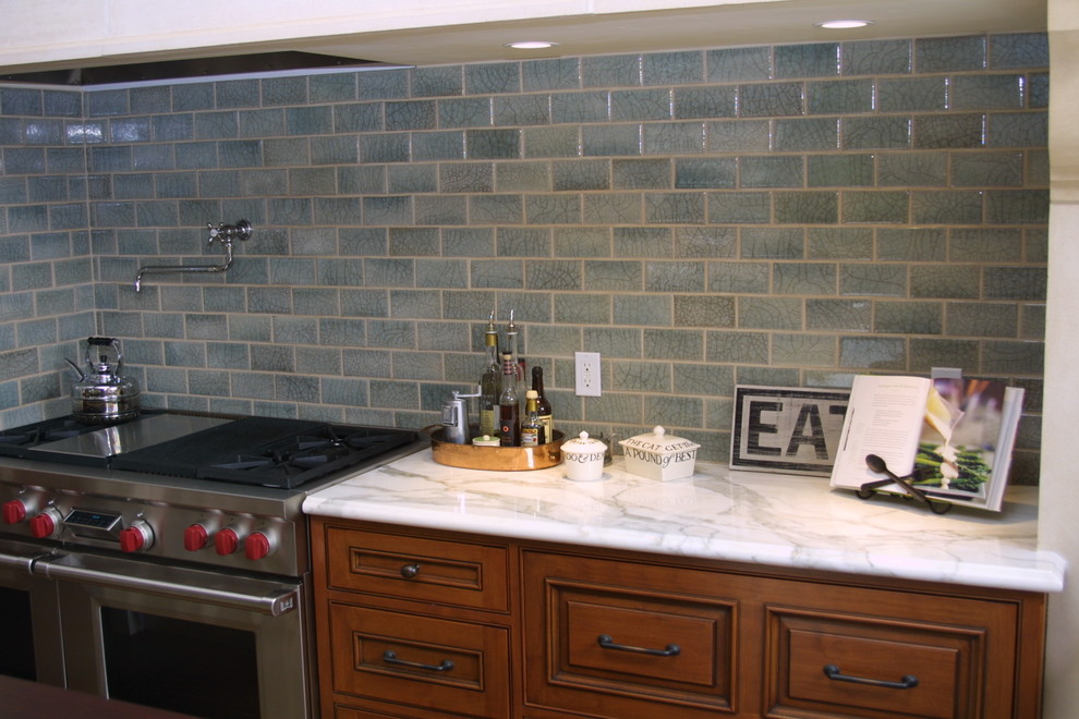 Outdoor Refrigerator Cabinet Kitchen Traditional with Calacatta 